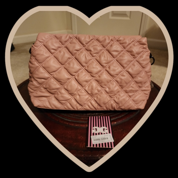 Gilda Paris Quilted Bag with Gunmetal Accents - Picture 2 of 8